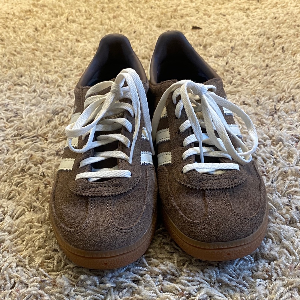 Adidas Handball Speziale size 7 earth strata/off white/gun